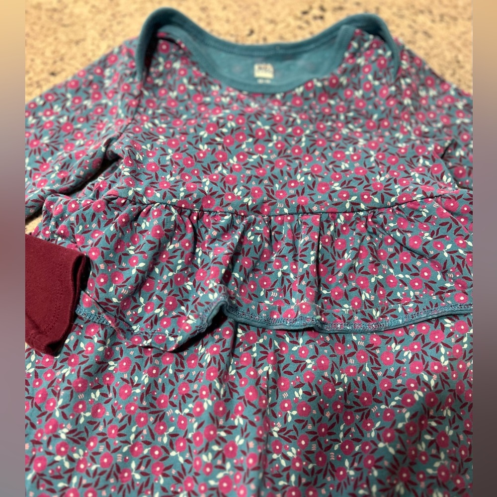 Tea Collection Rompers 12-18 Months - Picture 3 of 8